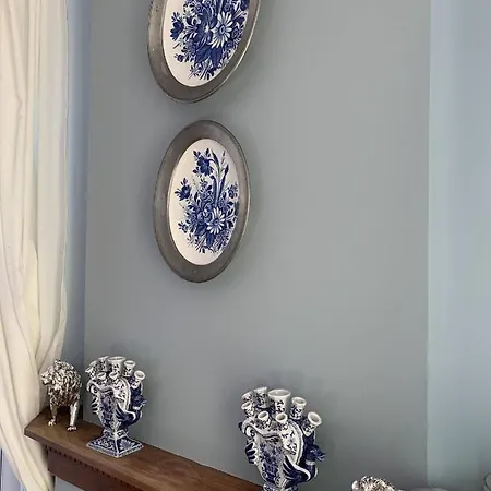 Casa Delft Villa *